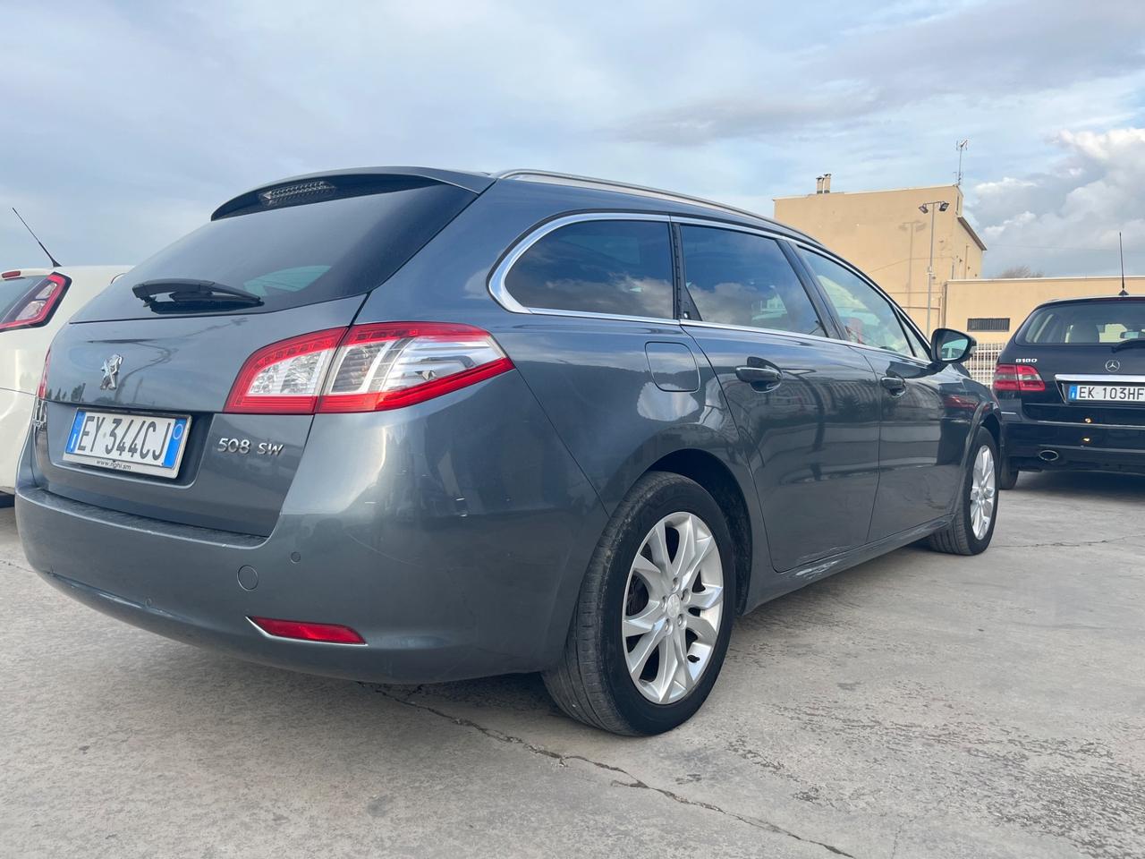 Peugeot 508 2.0 HDi 140 CV SW Allure