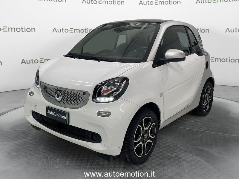 smart fortwo EQ Passion