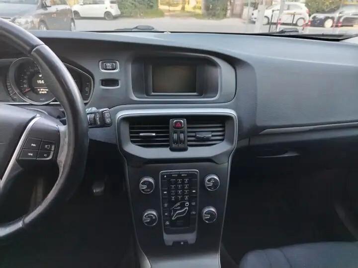 Volvo V40 D2 Business