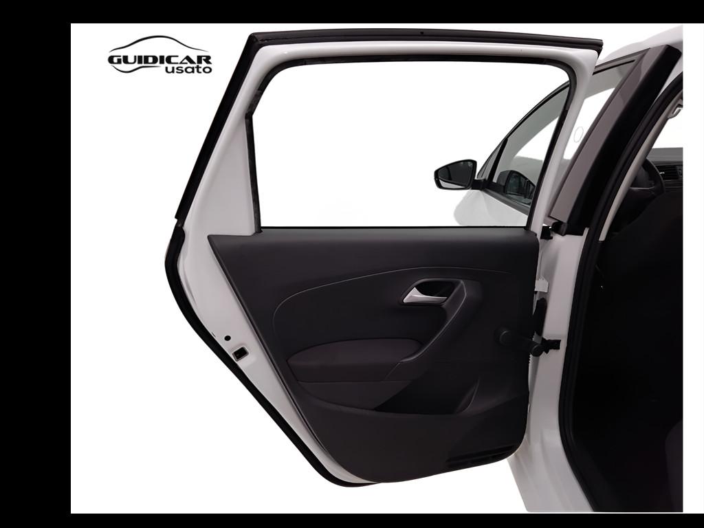 VOLKSWAGEN Polo V 2014 - Polo 5p 1.0 mpi Trendline 60cv