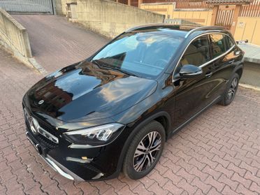 Mercedes-benz GLA 180 Mhev Aut. PARI AL NUOVO - PRONTA CONSEGNA - PREZZO REALE!