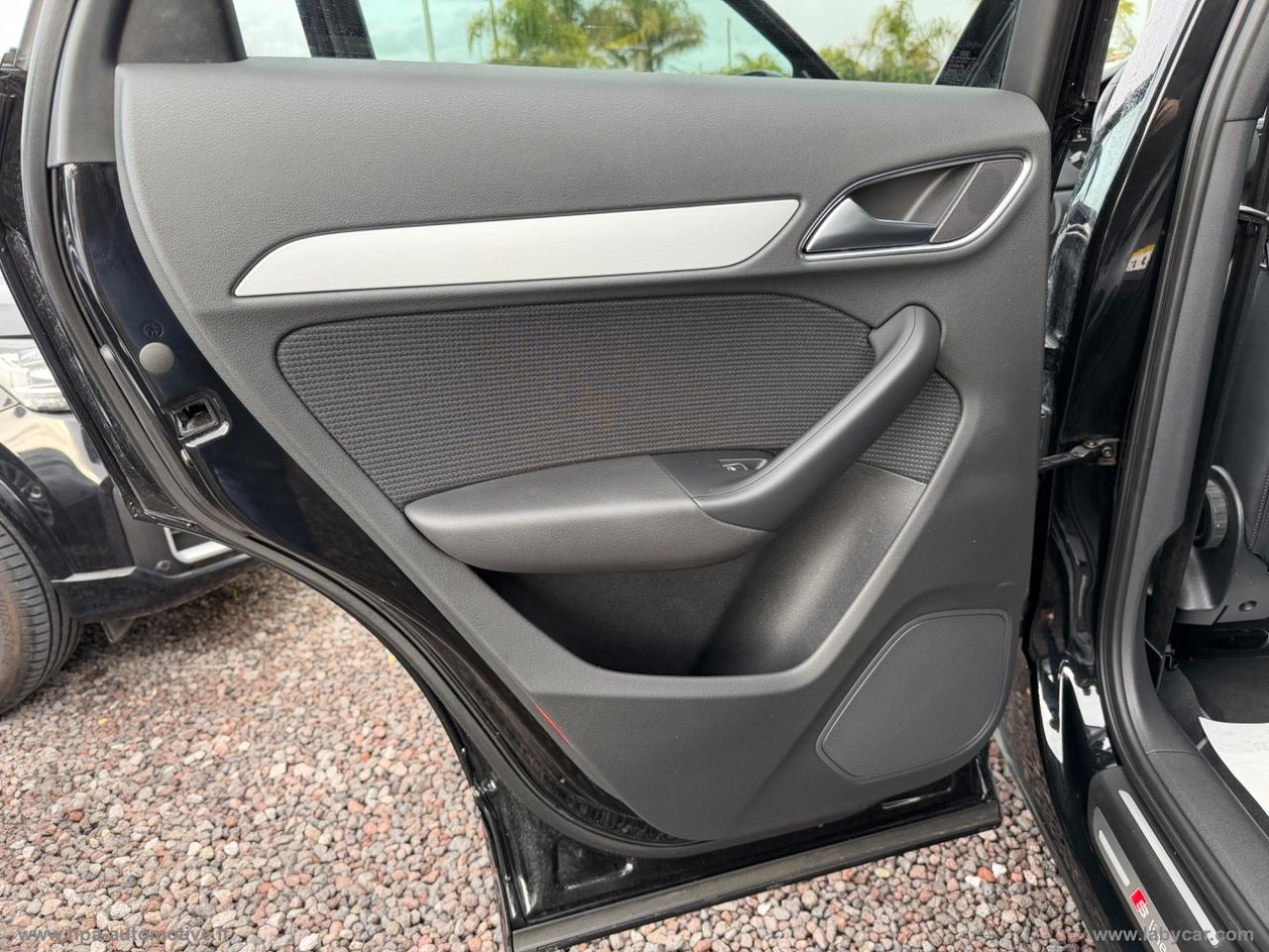 AUDI Q3 2.0 TDI 150CV S-LINE NAVI FULL LED