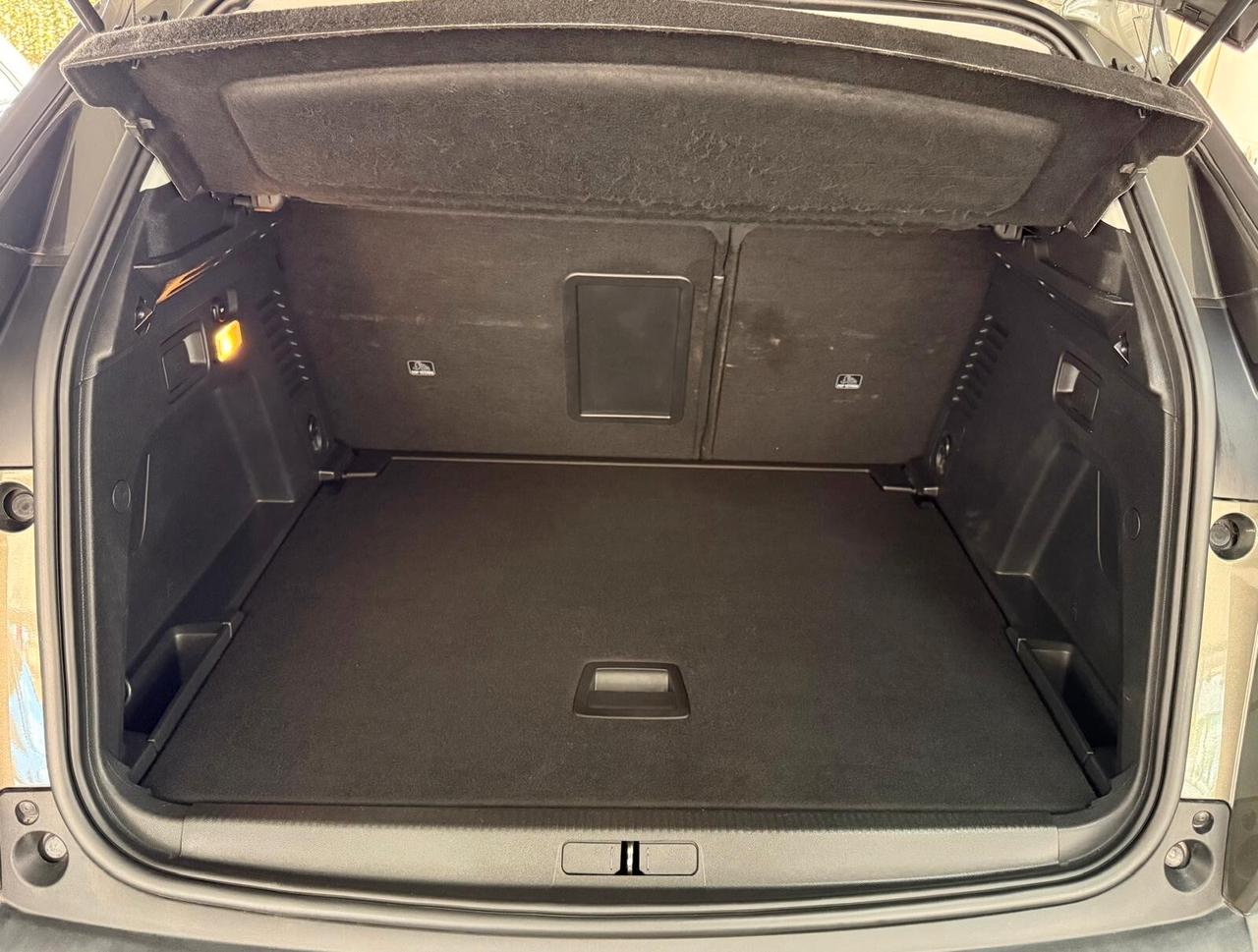 Peugeot 3008 BlueHDi 130 S&S Business 2019