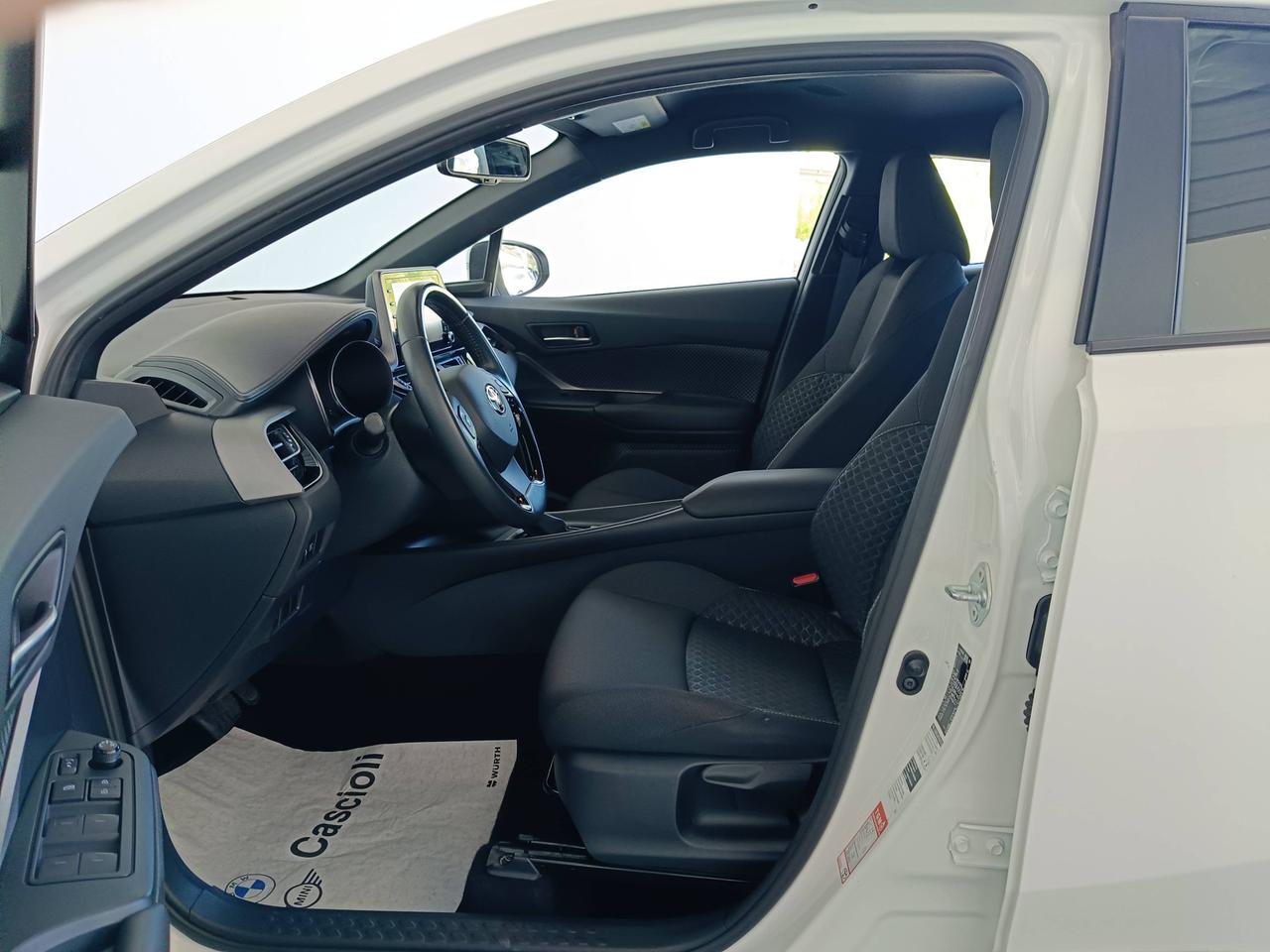 TOYOTA C-HR 1.8H ACTIVE MY21