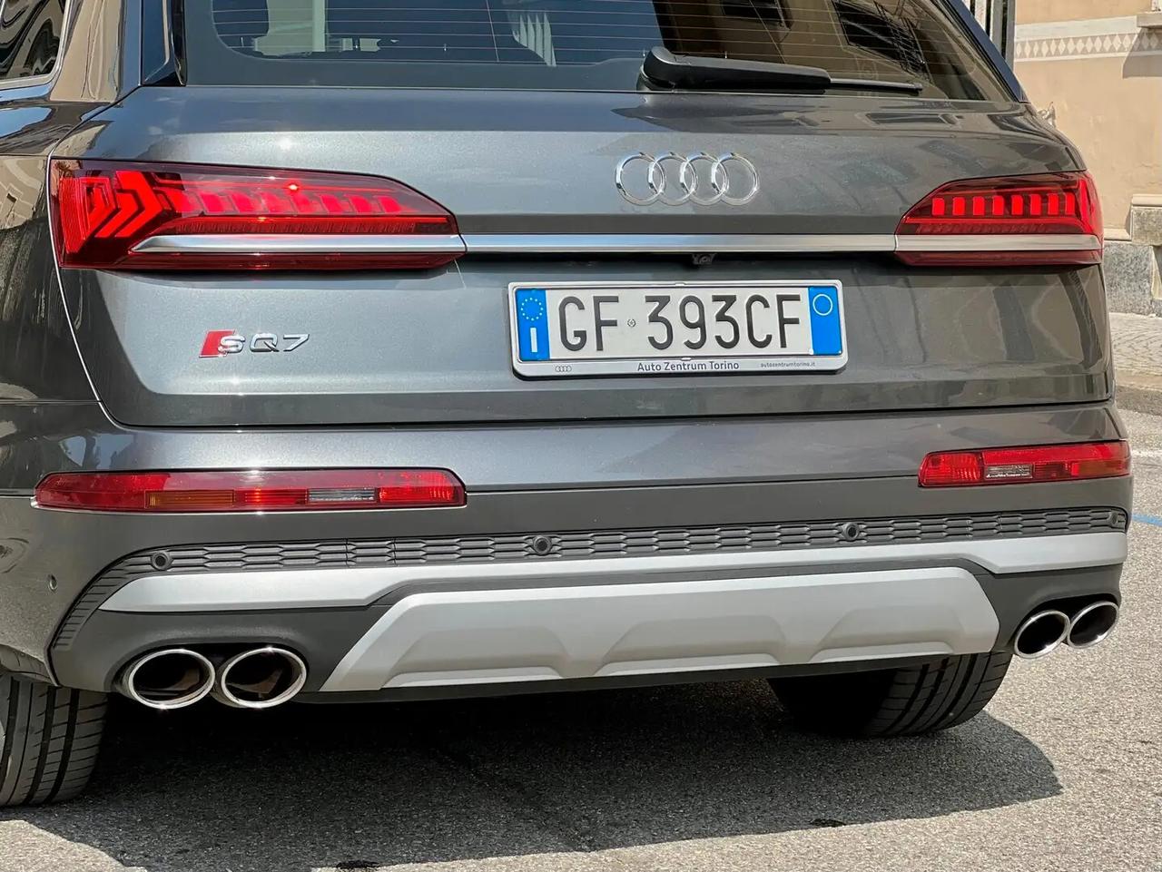 Audi SQ7 4.0 V8 Bi-Turbo TFSi 507cv aut. Tiptronic8 Quattro 7Posti Sport Attitude