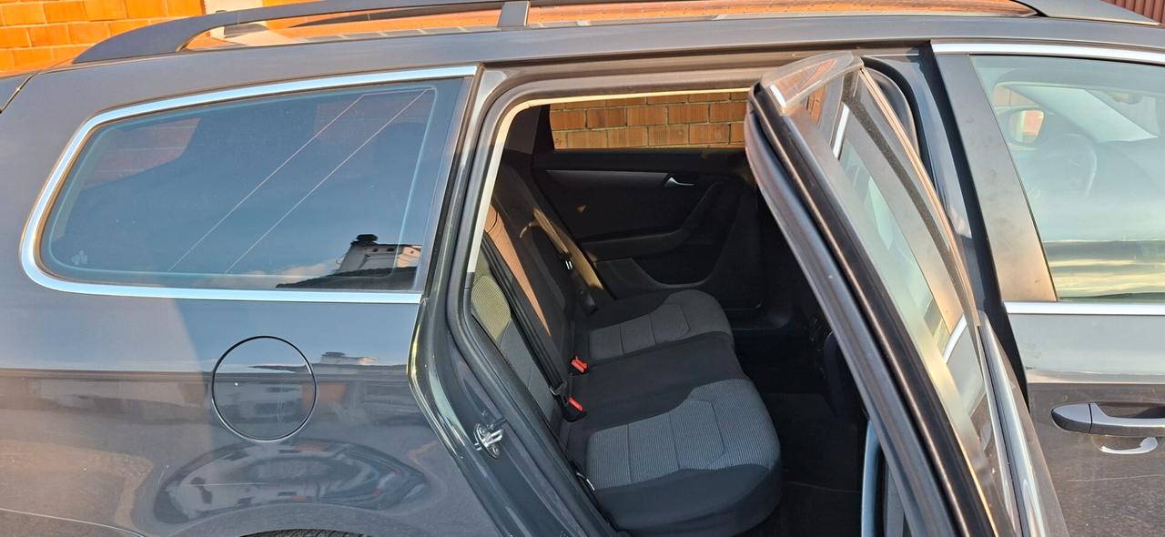 Volkswagen Passat Var. 2.0 TDI Comfortline BM.Tech.