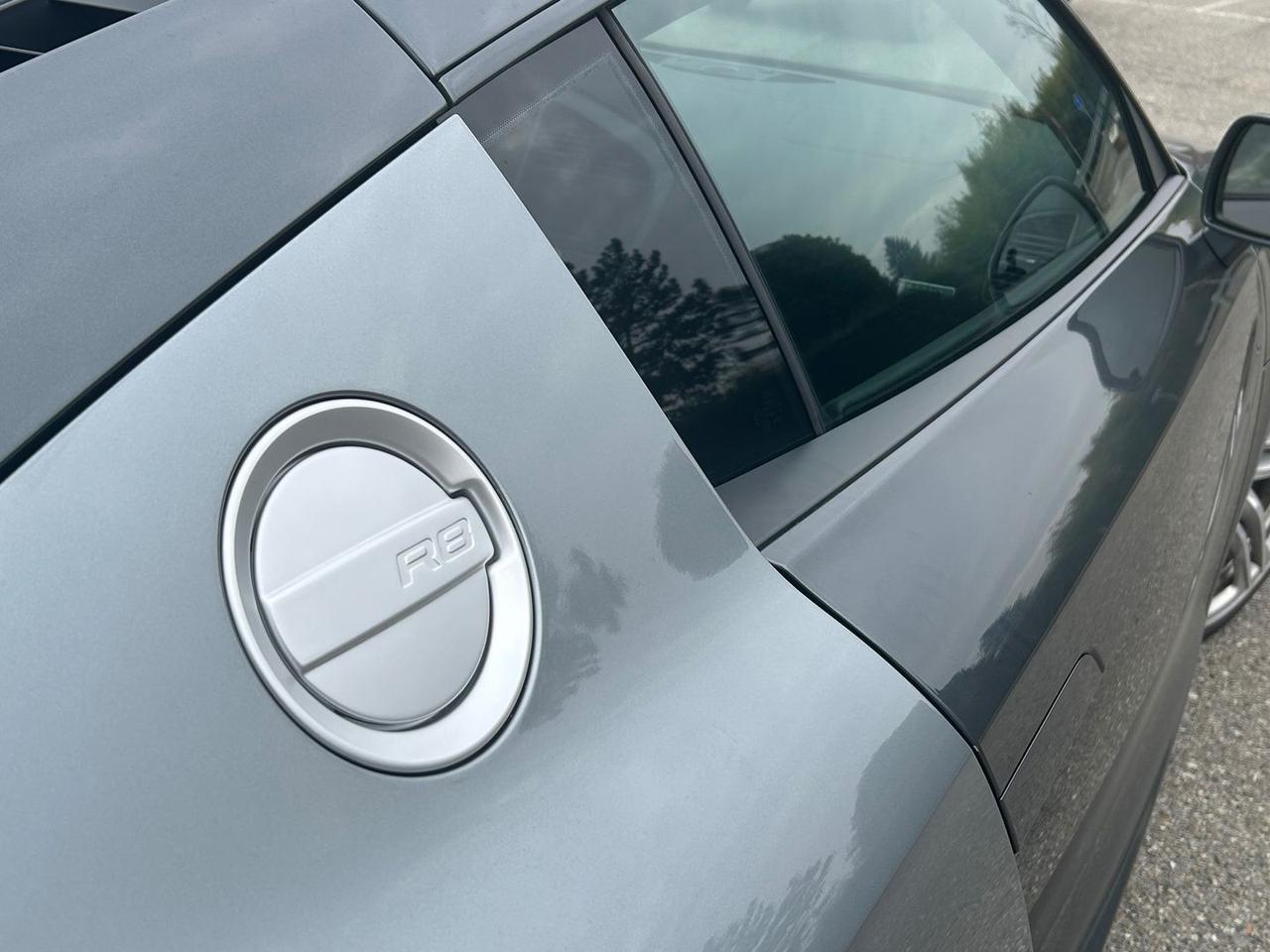 Audi R8 Plus 4.2 FSI #8771