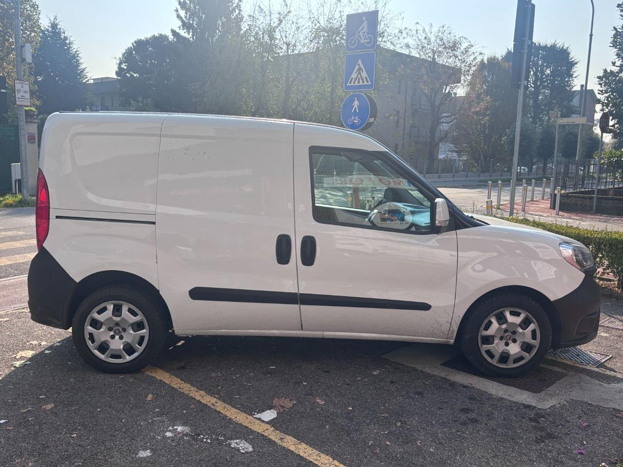 FIAT Doblo Doblò 1.6 MJT 120CV PC-TN Cargo Lamierato SX 3 Pos