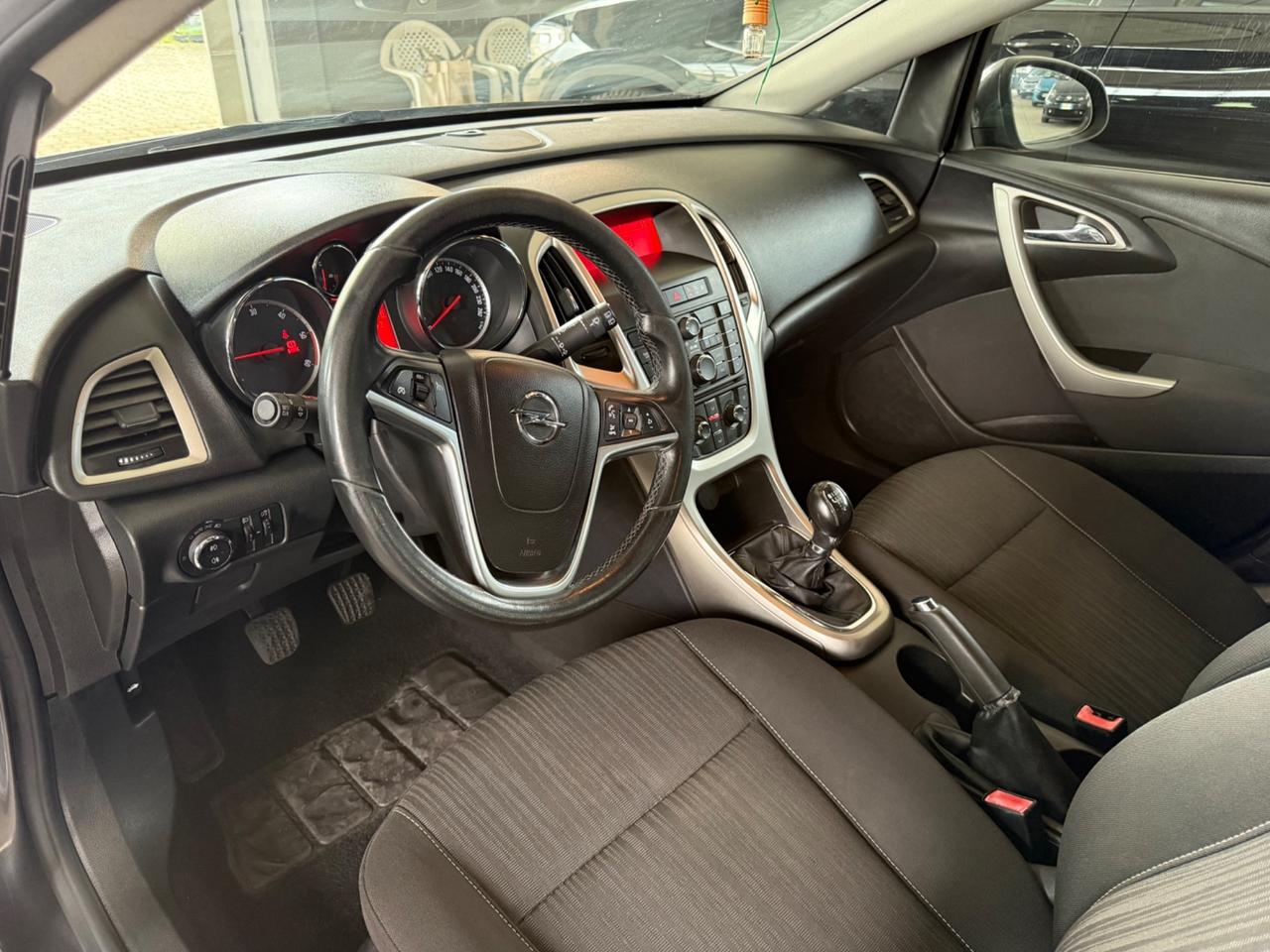 Opel Astra 1.7 CDTI 110CV Sports Tourer Elective