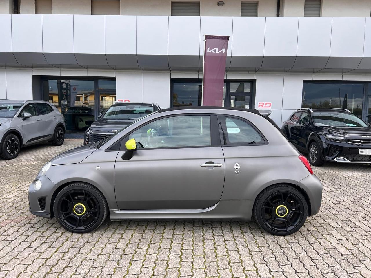 Abarth 595 1.4 Turbo T-Jet 160 CV Pista Cabrio