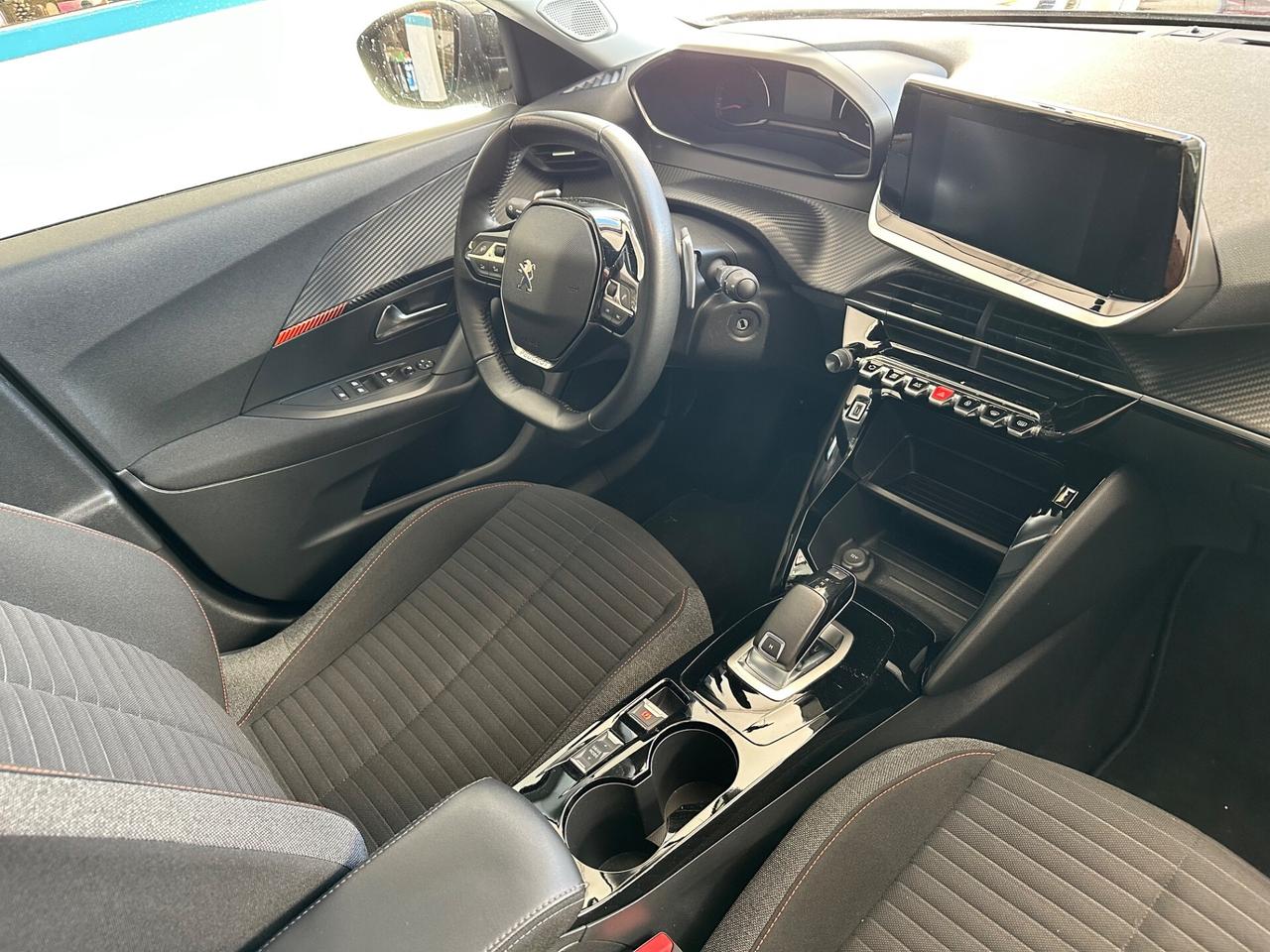 Peugeot 2008 130 S&S EAT8 Active Pack