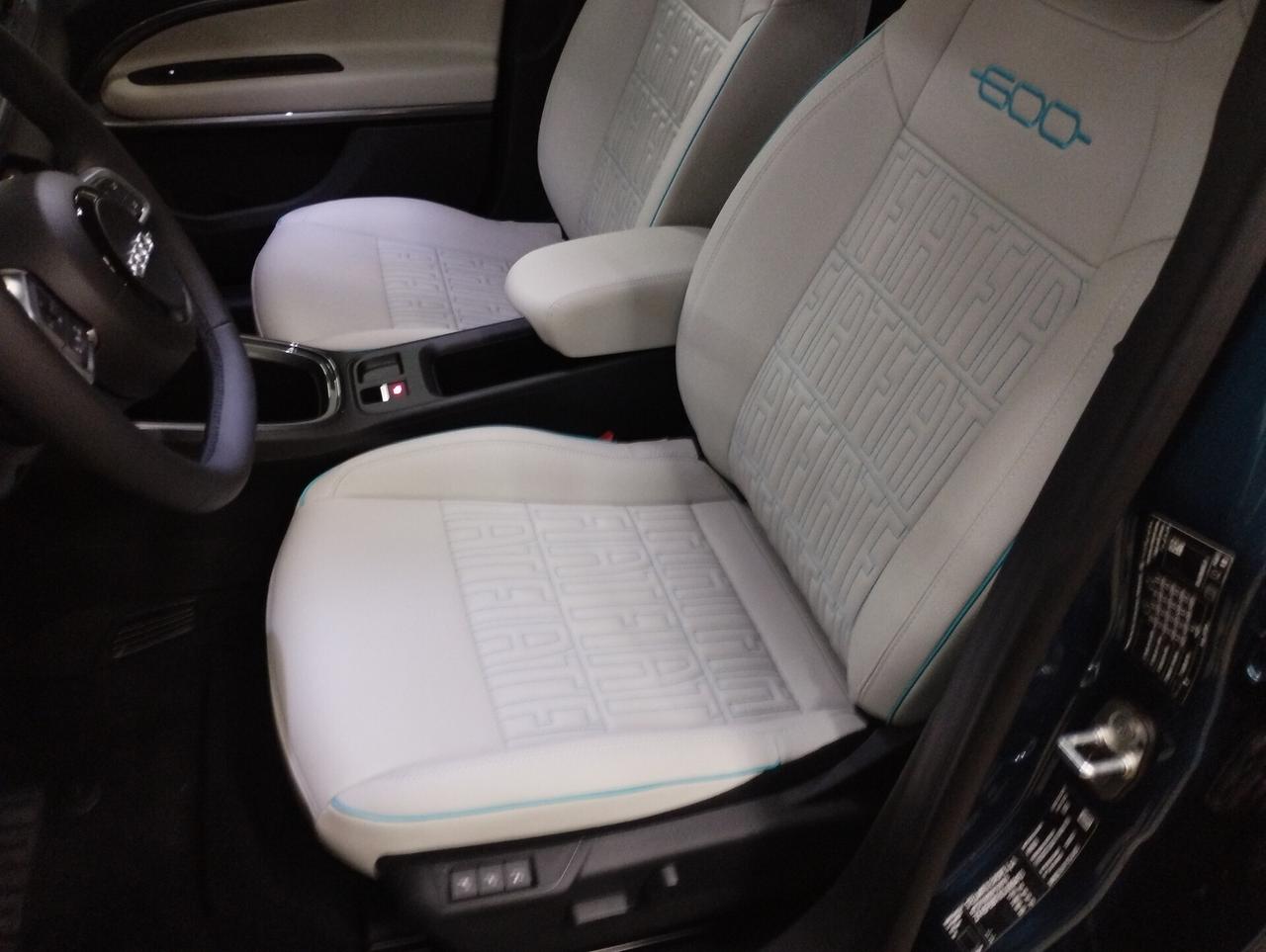 Fiat 600 LA PRIMA Hybrid Automatica 110 CV