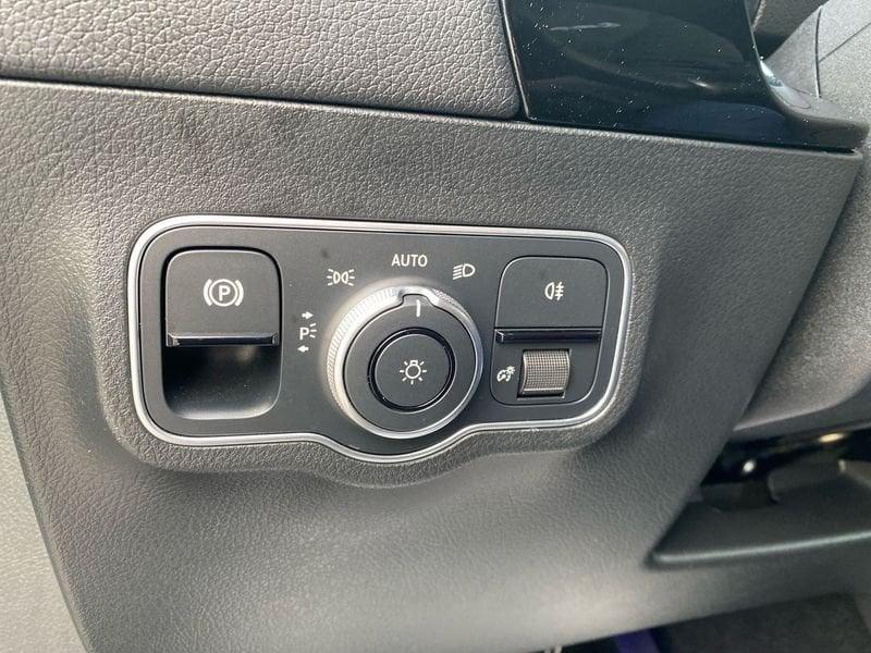 Mercedes-Benz GLA 200 d Progressive Advanced Plus 4matic auto