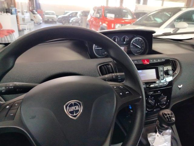 LANCIA Ypsilon 1.0 FireFly 5 porte S&S Hybrid Silver