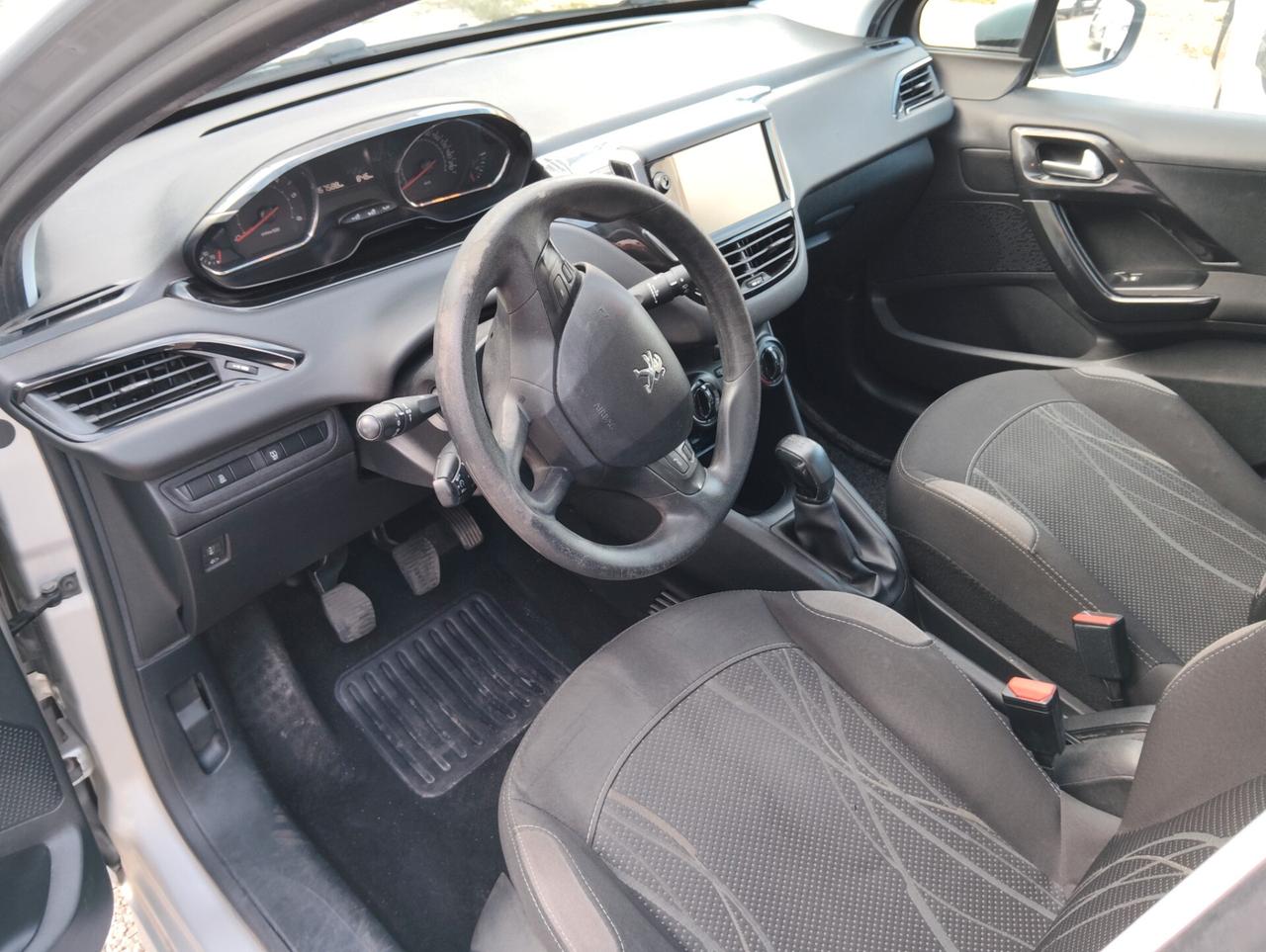 Peugeot 208 1.4 HDi 68 CV 5 porte Active