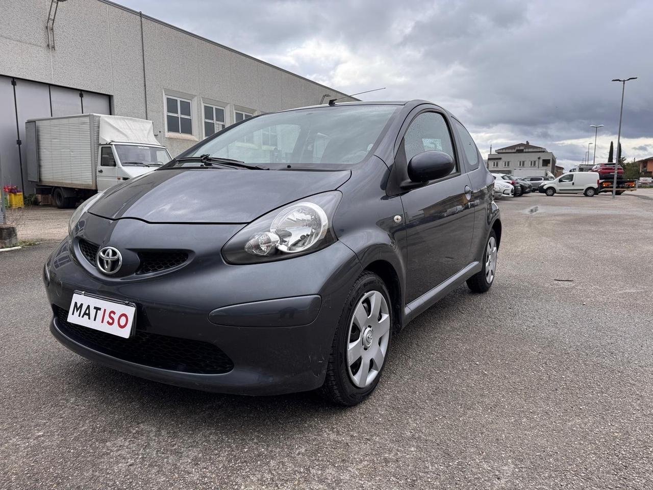 Toyota Aygo 1.0 VVT-i 69000 km GARANZIA 12m