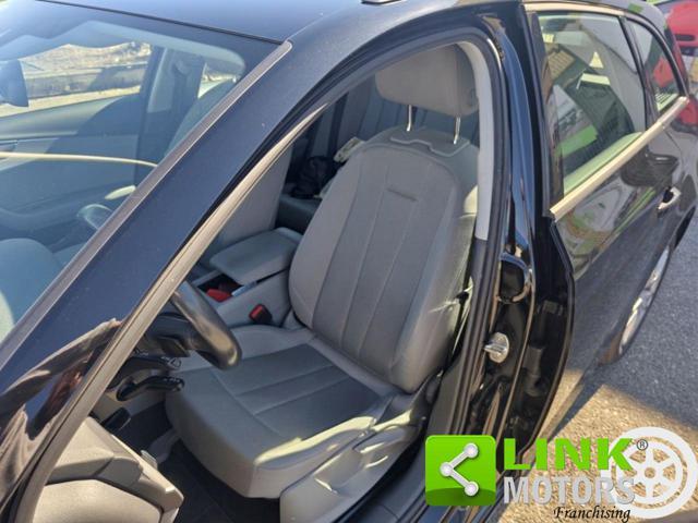 AUDI A4 Avant 30 TDI S tronic Business