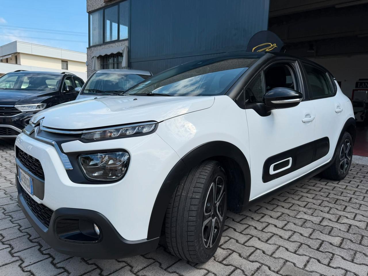 Citroen C3 PURE TECH 110CV AUTOMATICA EAT6 SHINE PACK