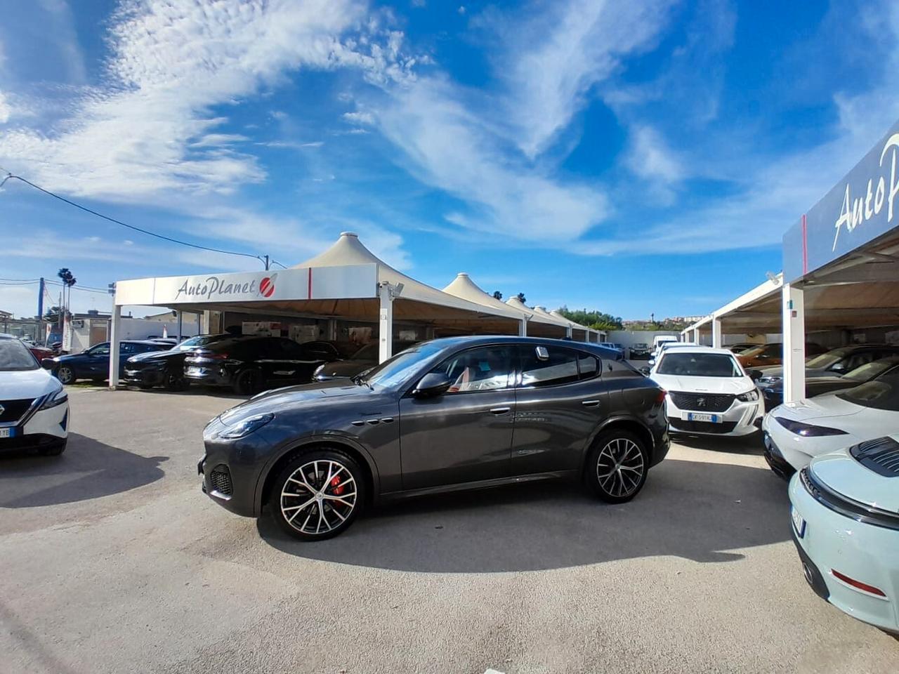 Maserati Grecale MHEV 330 CV AWD Modena