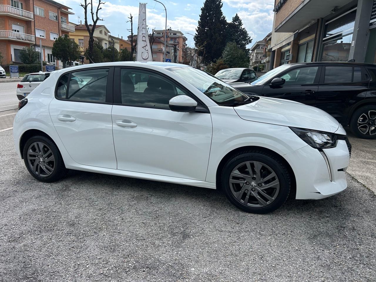 Peugeot 208 1.5 HDI DIESEL 5 porte 2021