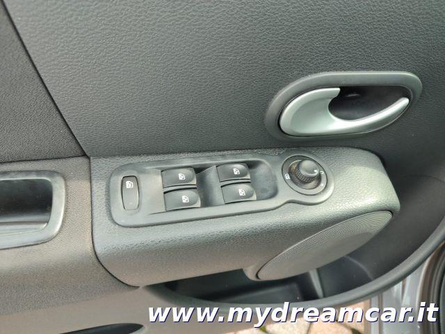 RENAULT Modus 1.2 16V Yahoo! NEOPATENTATI