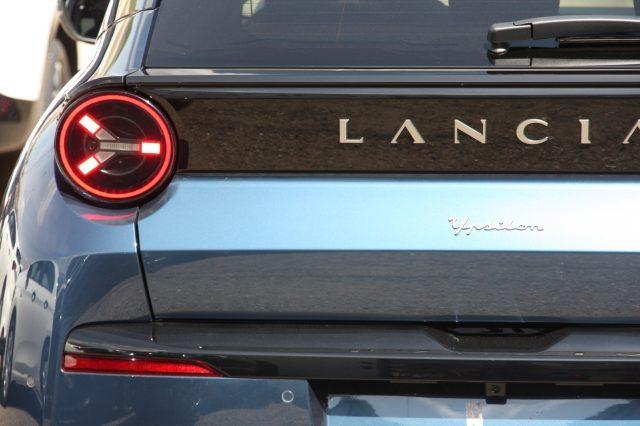 LANCIA Ypsilon 51kWh Edizione Cassina NUOVO