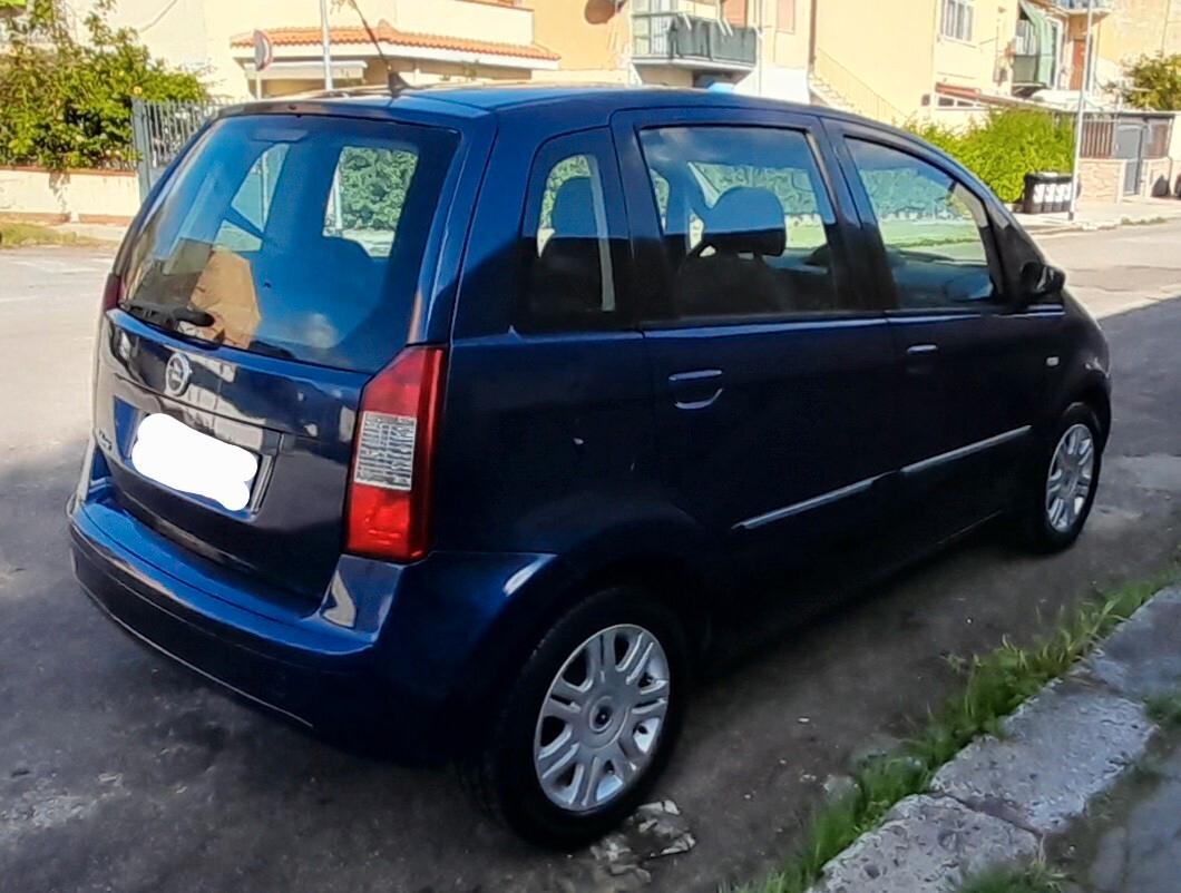 Fiat Idea 1.2 16V BlackLabel