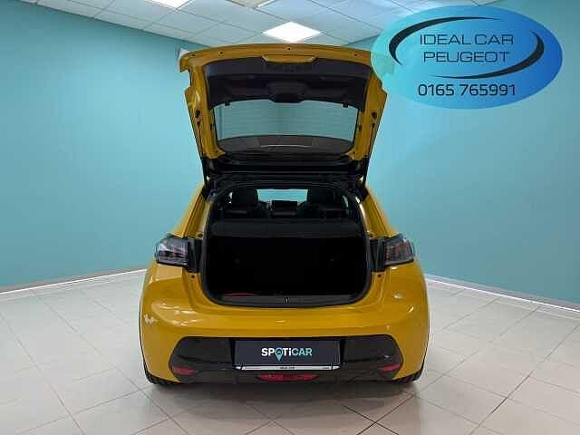 Peugeot 208 motore elettrico 136 CV 5 porte GT Line