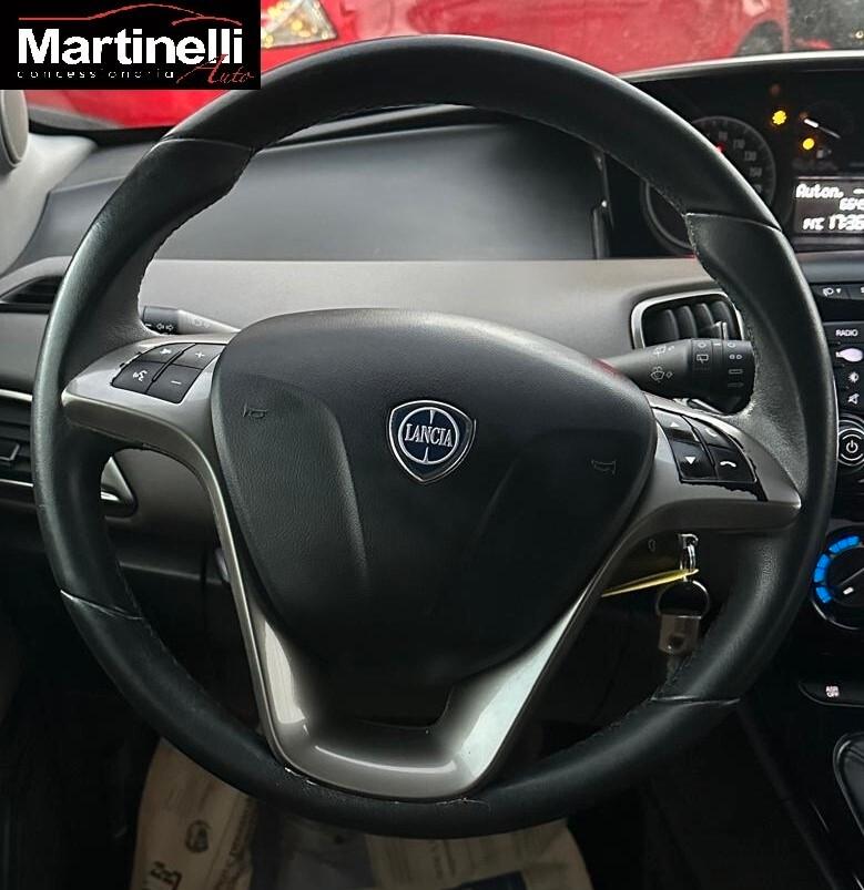 Lancia Ypsilon 1.2 69 CV 5 porte Gold