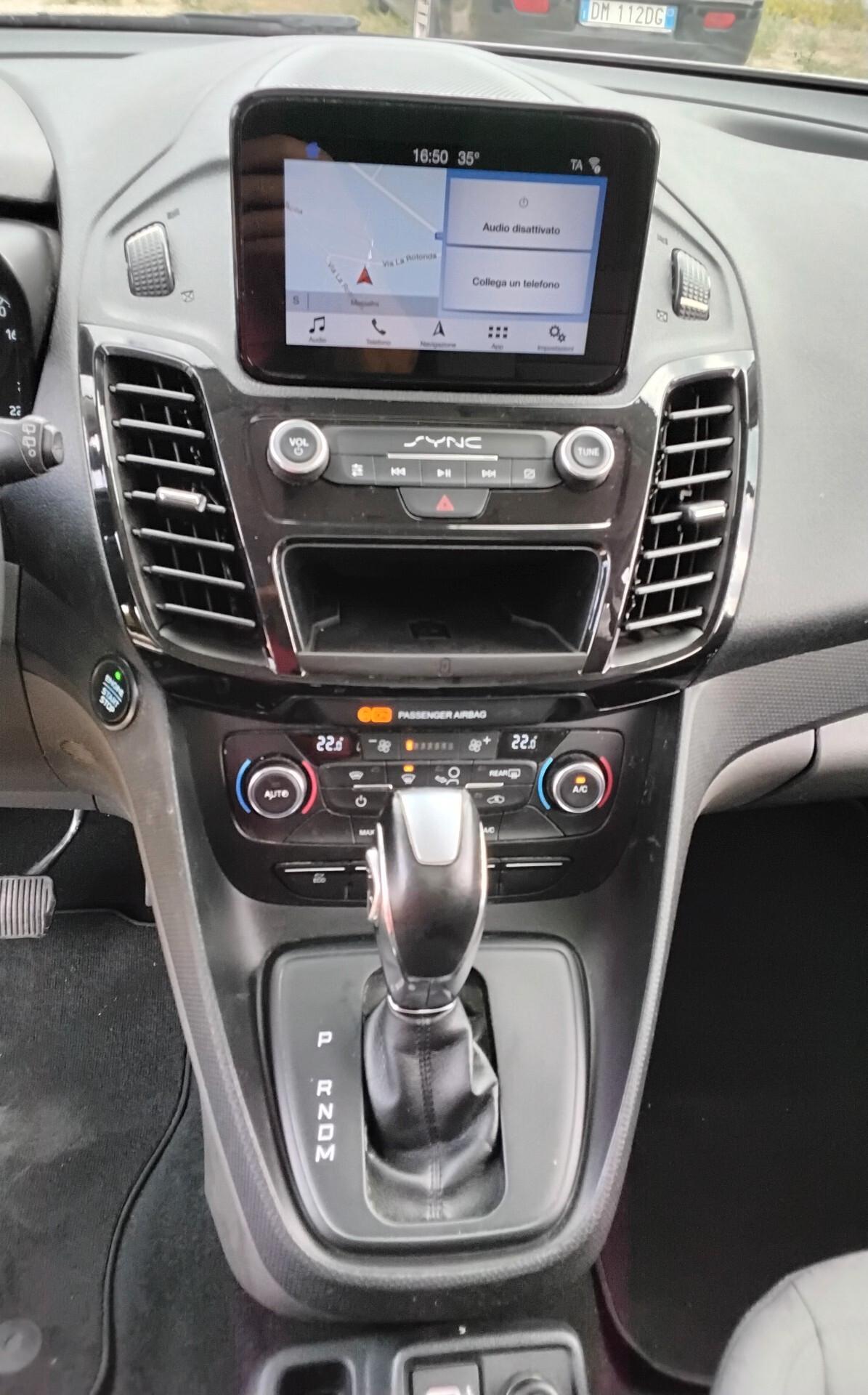 Ford Tourneo Connect Tourneo Connect 1.5 TDCi 120 CV Titanium 7 POSTI