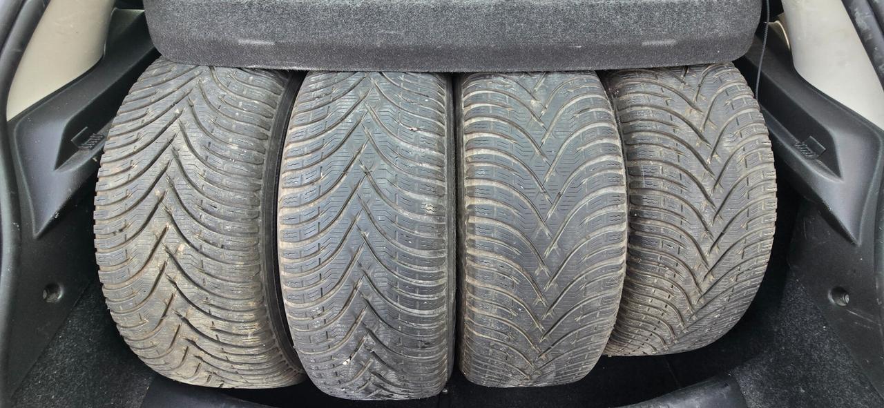 Fiat Bravo 1.4 Active GPL.tenuta bene