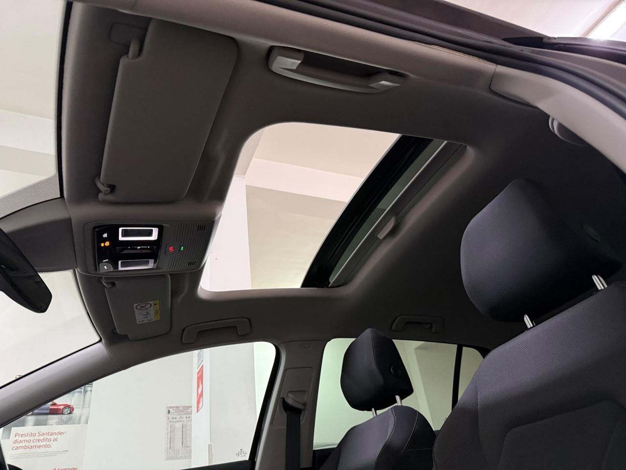 Volkswagen Golf 2.0 TDI 150 CV DSG SCR Style