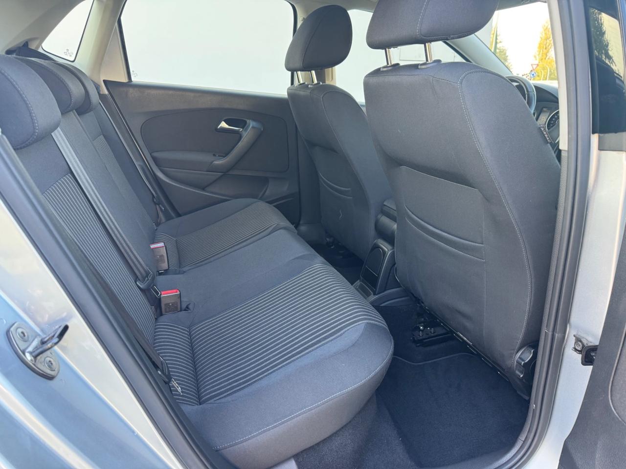 Volkswagen Polo 1.4 5 porte Highline OK NEOPATENTATI