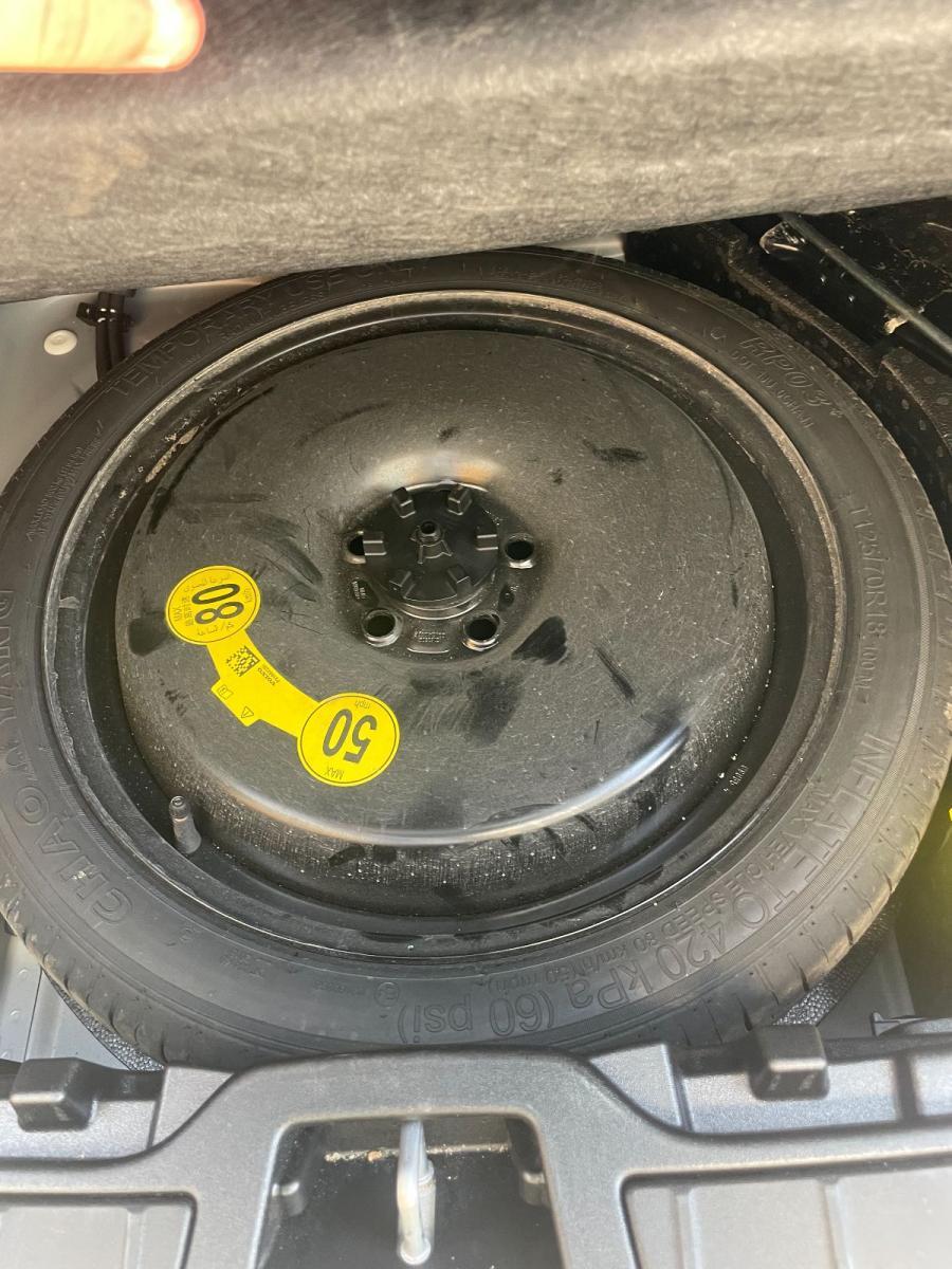 VOLVO - XC40 - B3 automatico Core