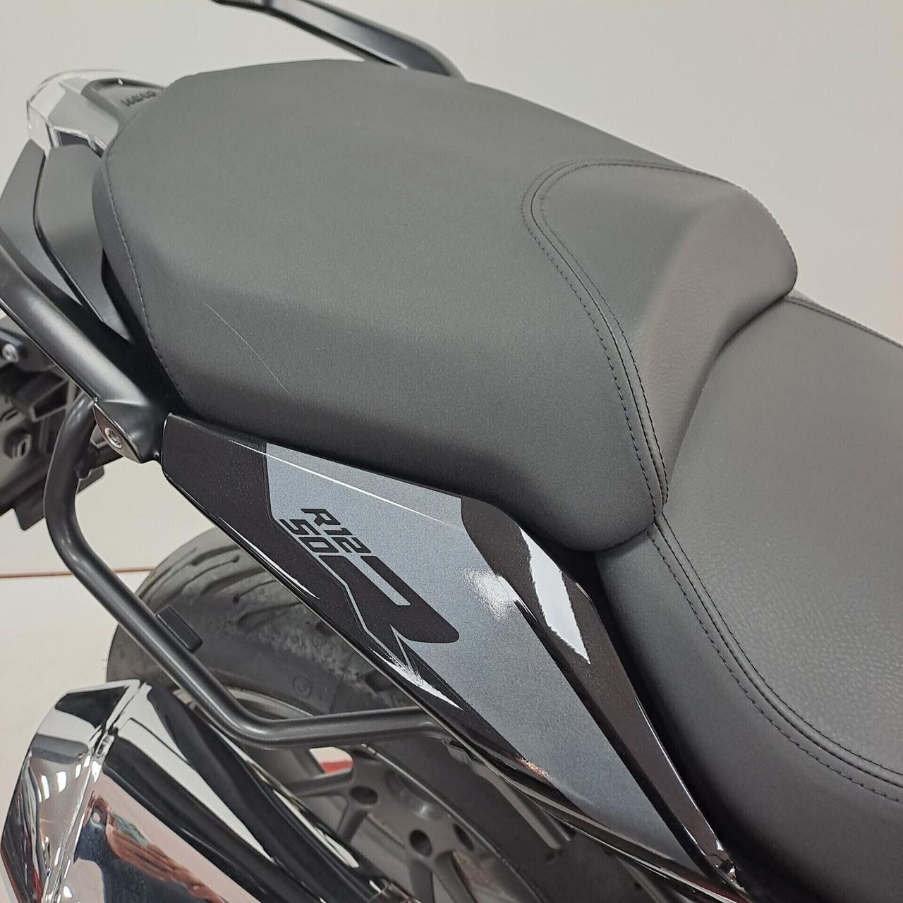 BMW R 1250 R Triple Black NUOVA / KM 0