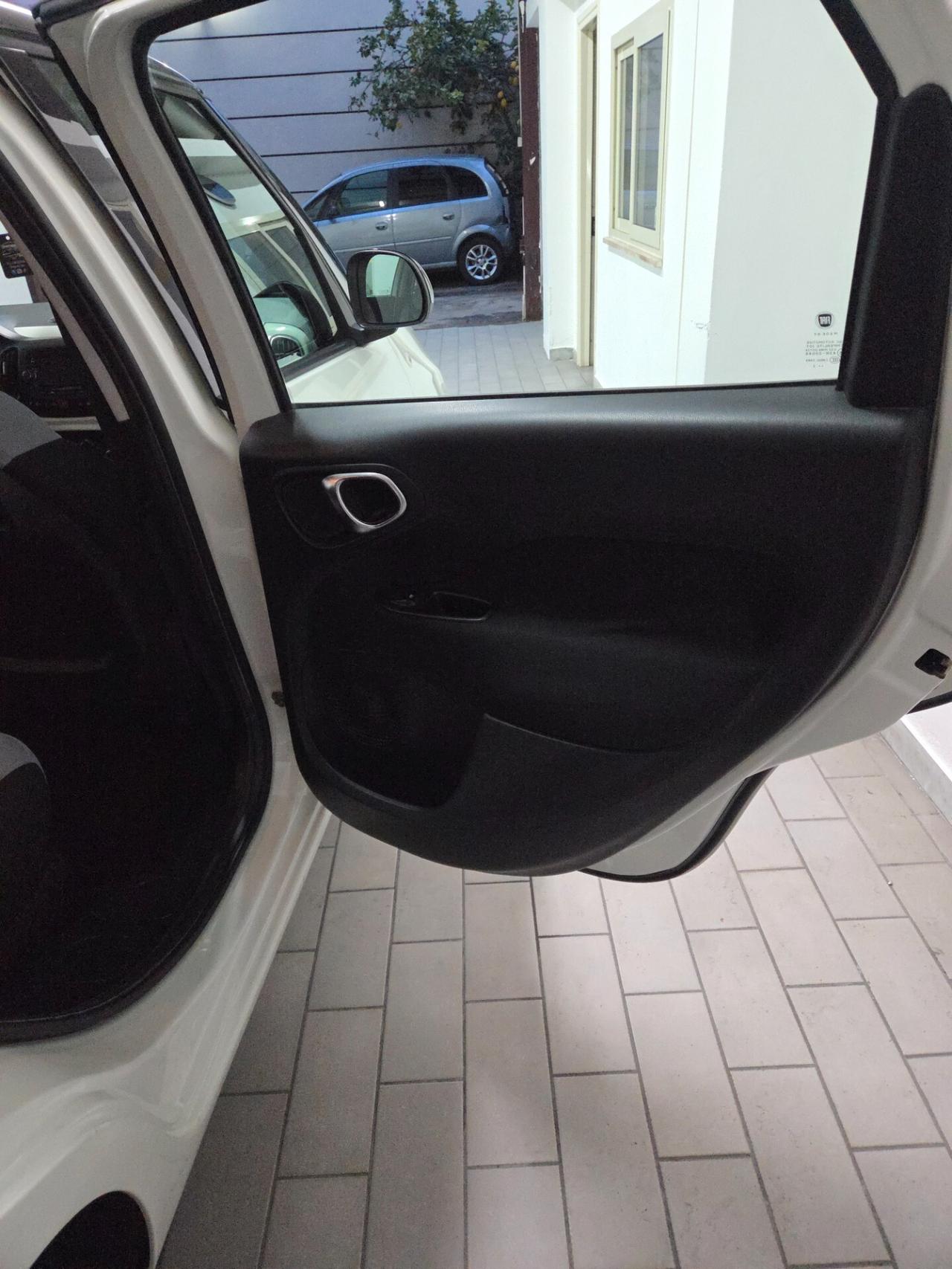 Fiat 500L 0.9 TwinAir Turbo Natural Power Lounge