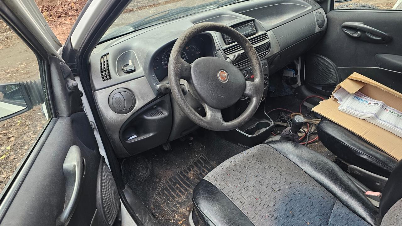 Fiat Punto 1.3 MJT 16V 3p. 4p.ti Active Van