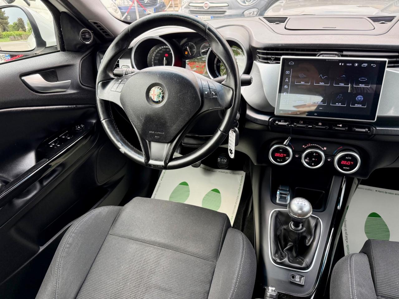 Alfa Romeo Giulietta 1.6 JTDm-2 Progression g.traino Ok NEOPATENTATI