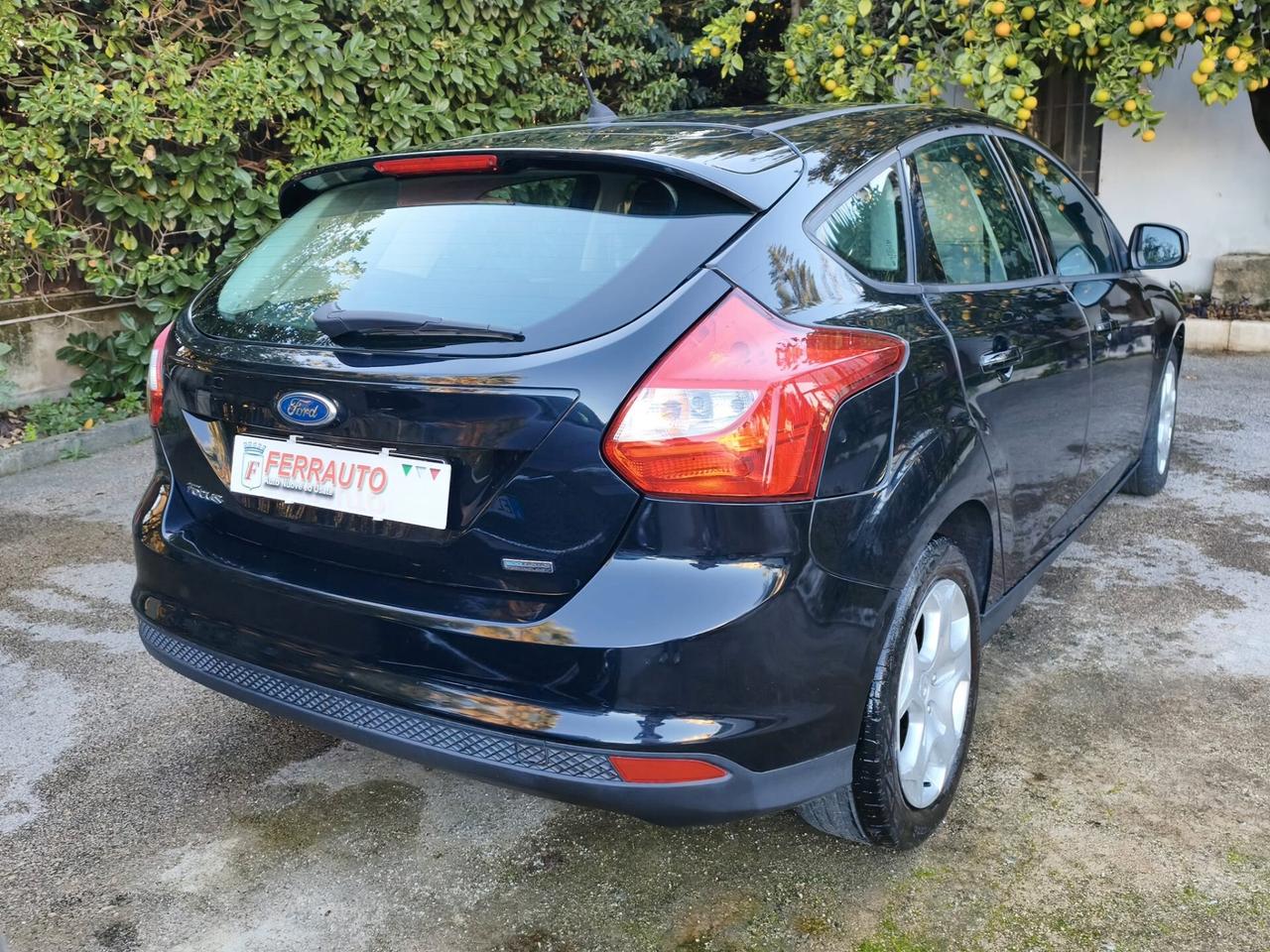 FORD FOCUS 1.0 101CV MODELLO PLUS