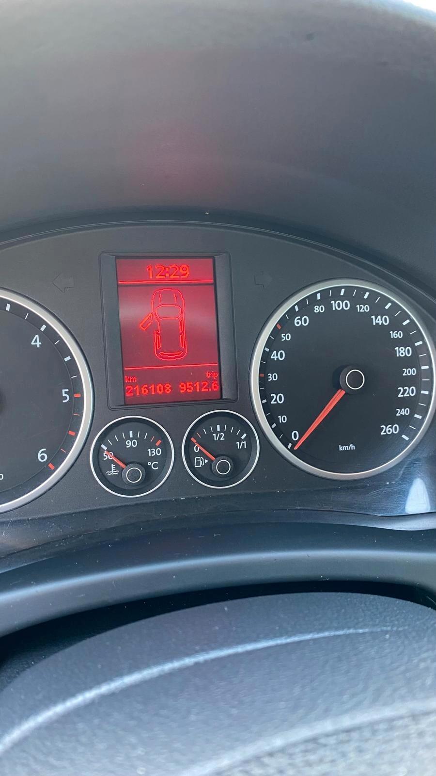 Volkswagen Tiguan 2.0 16V TDI DPF Sport & Style (18°)