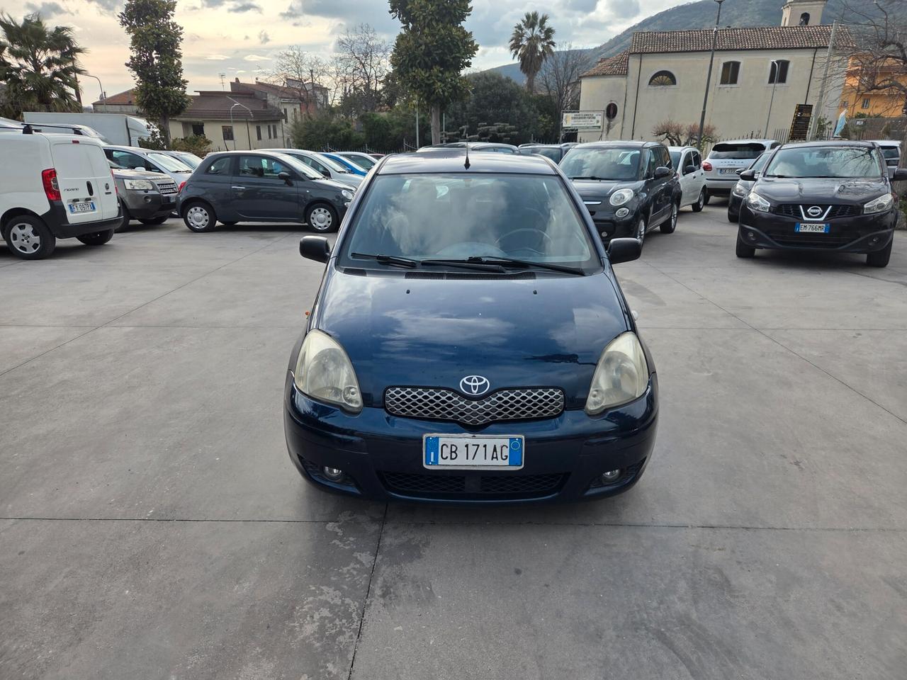 Toyota Yaris 1.0i 16V cat 5 porte - 2002