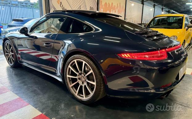 PORSCHE 911 3.8 Carrera 4S Coupé