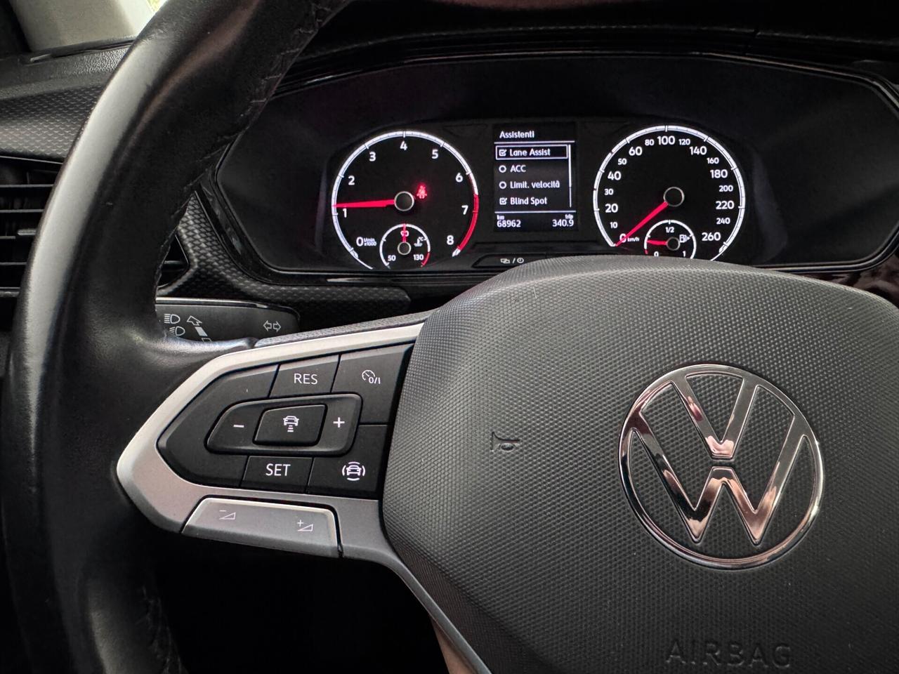 Volkswagen T-Cross 1.0 TSI STYLE