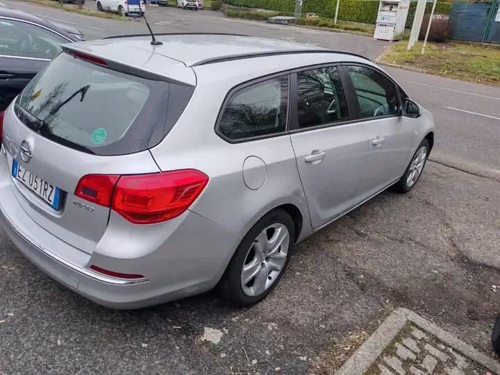 Opel Astra 1.4 Turbo 140CV 5 porte Cosmo
