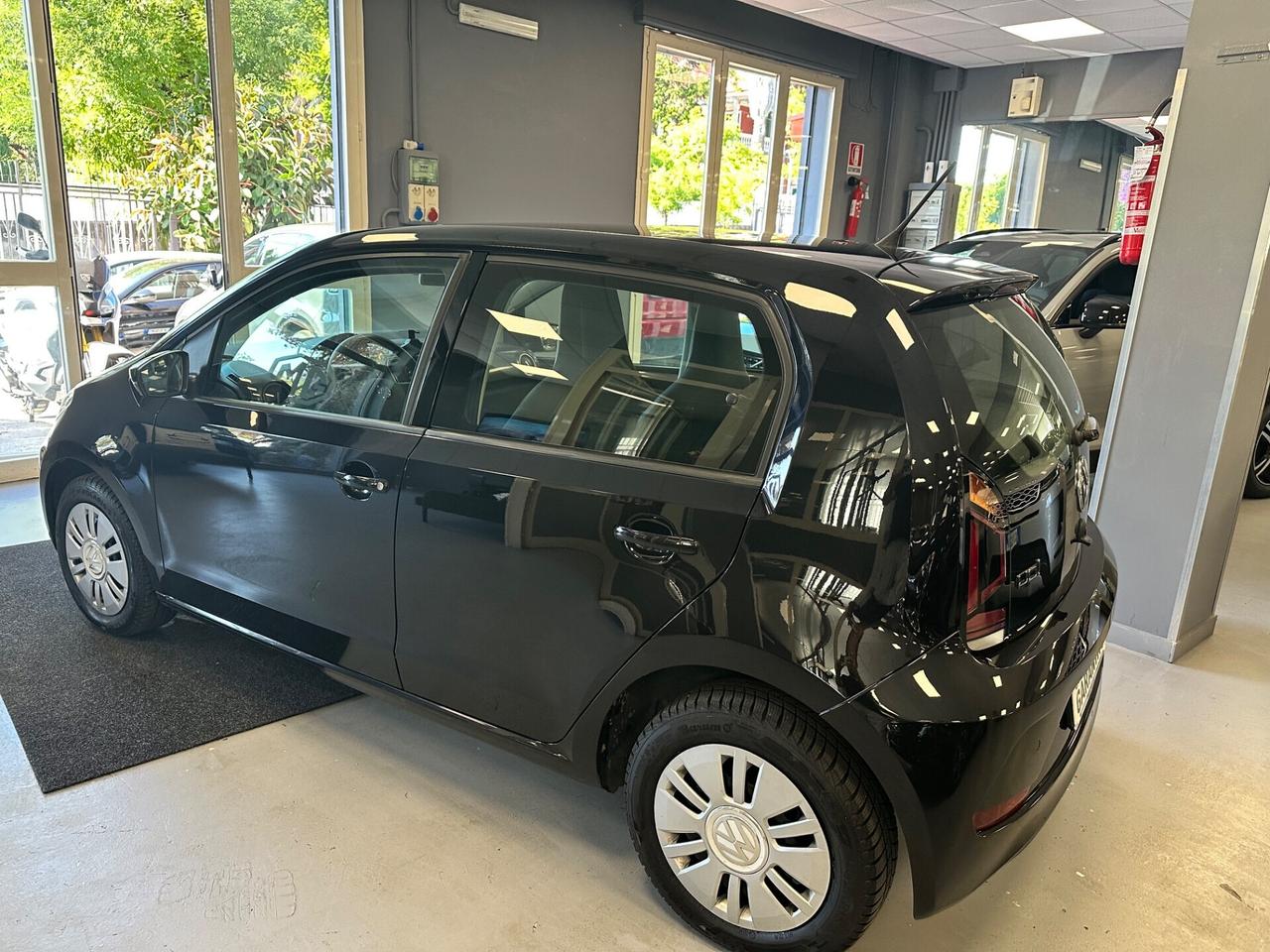 Volkswagen up! 1.0 60 CV 5p. move