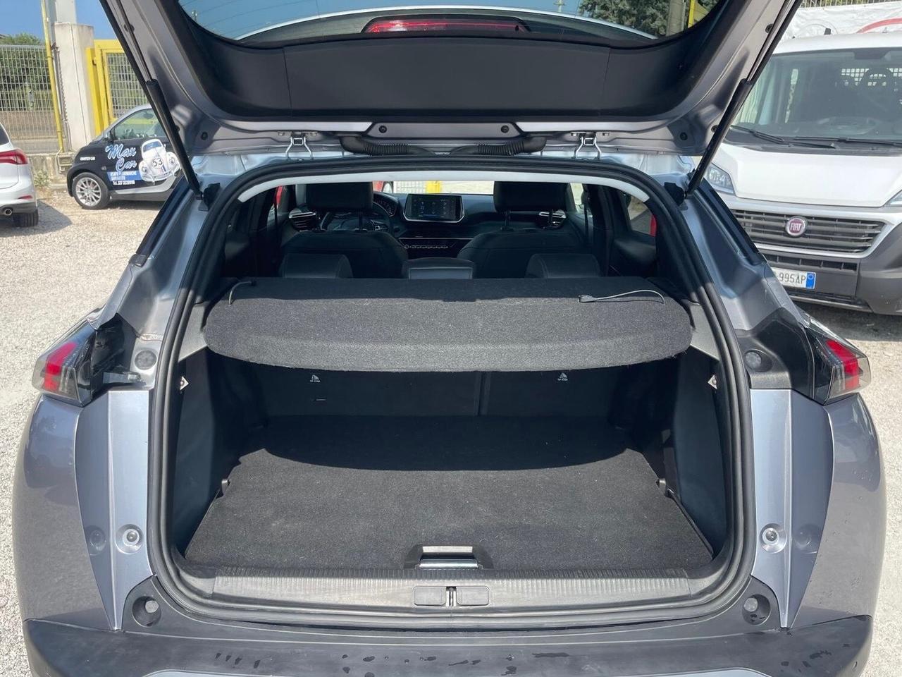 Peugeot 2008 BlueHDi 130 S&S EAT8 GT Pack. IVA COMPRESA