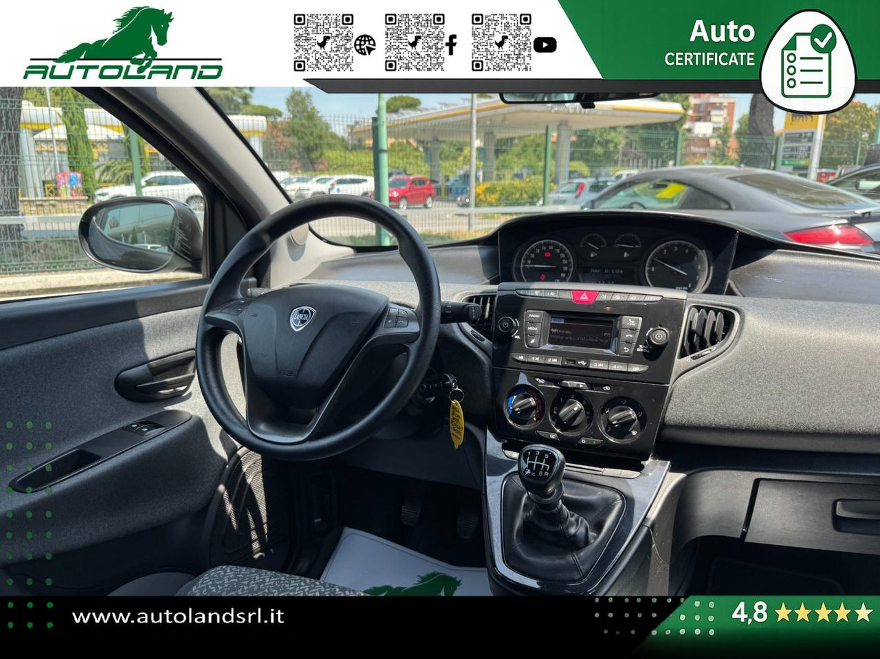 Lancia Ypsilon 1.0 firefly hybrid Silver s&s 70cv