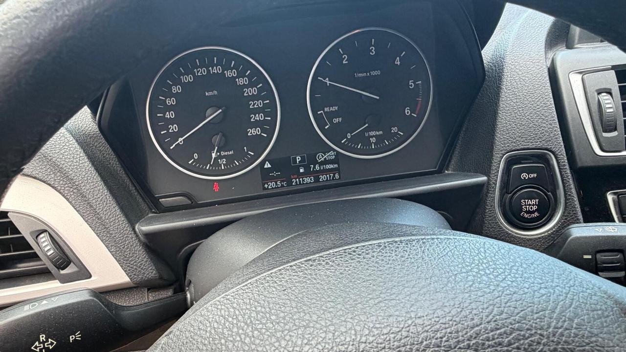 Bmw 116 116d 5p. Advantage