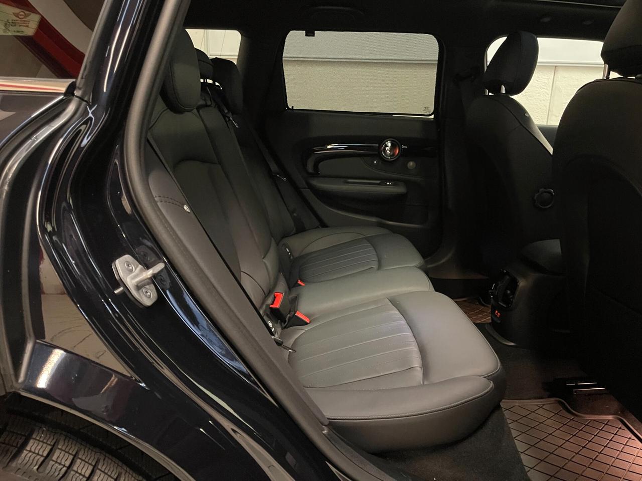 Mini Clubman John Cooper Works ALL4 2.0 JCW 306cv c.auto-LEGGI SOTTO