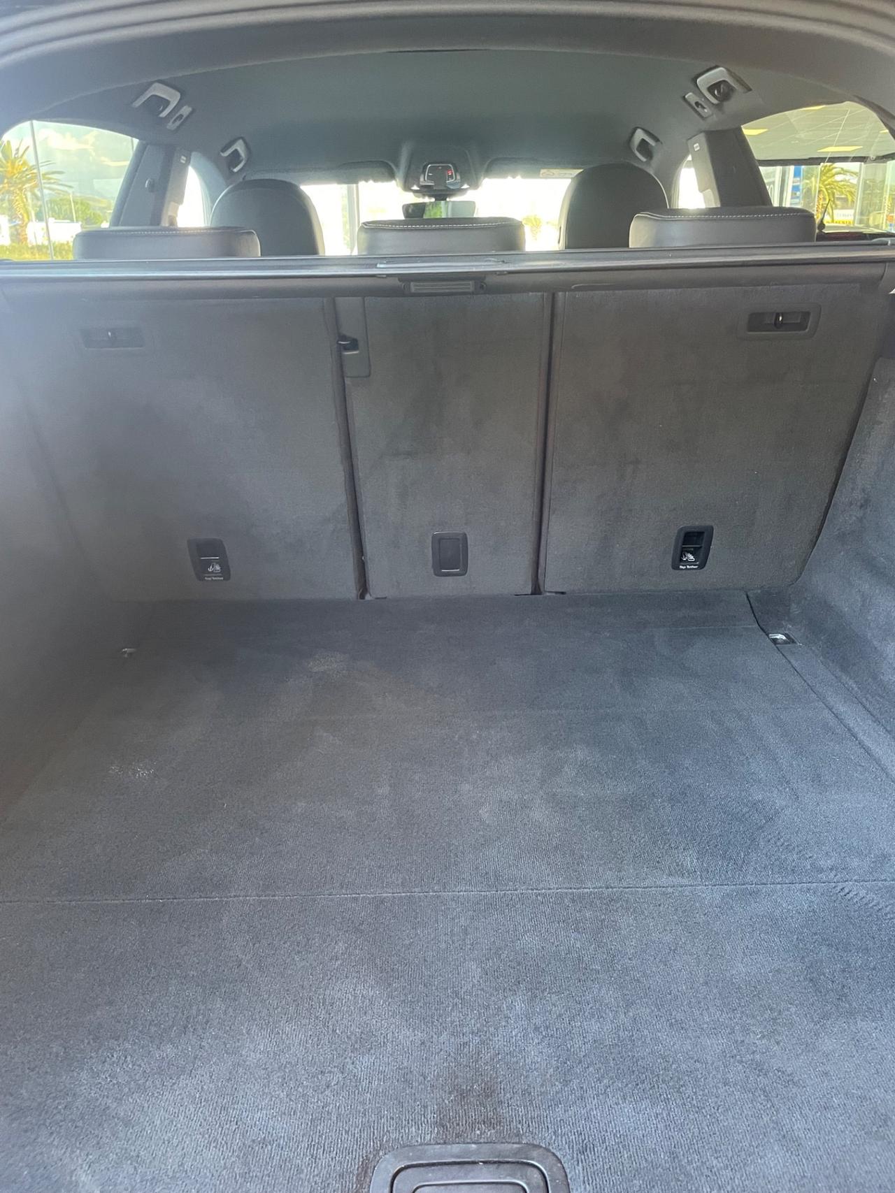 Audi Q8 55 TFSI quattro tiptronic Sport